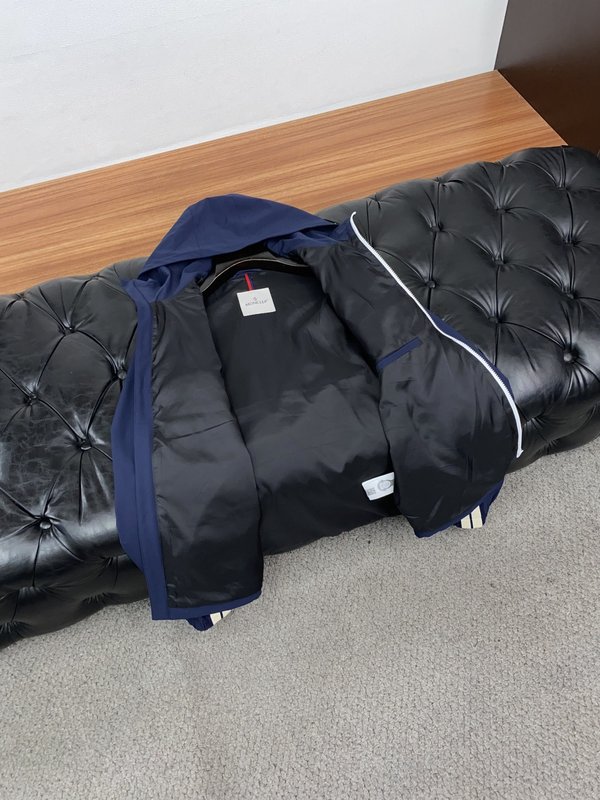몽클레어 25SS 후드 자켓 001-277403
