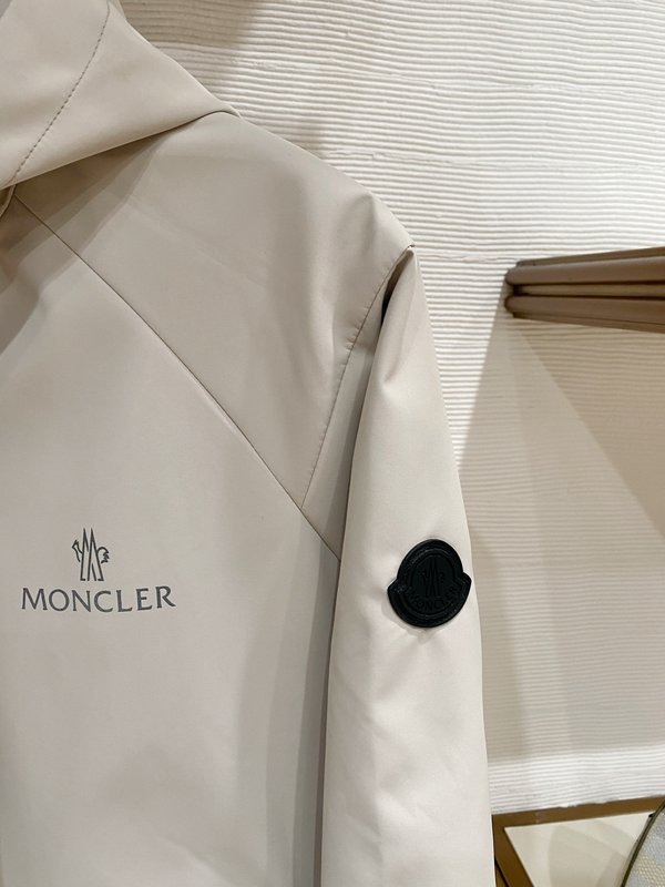 몽클레르 남성용 점퍼 자켓 001-277407