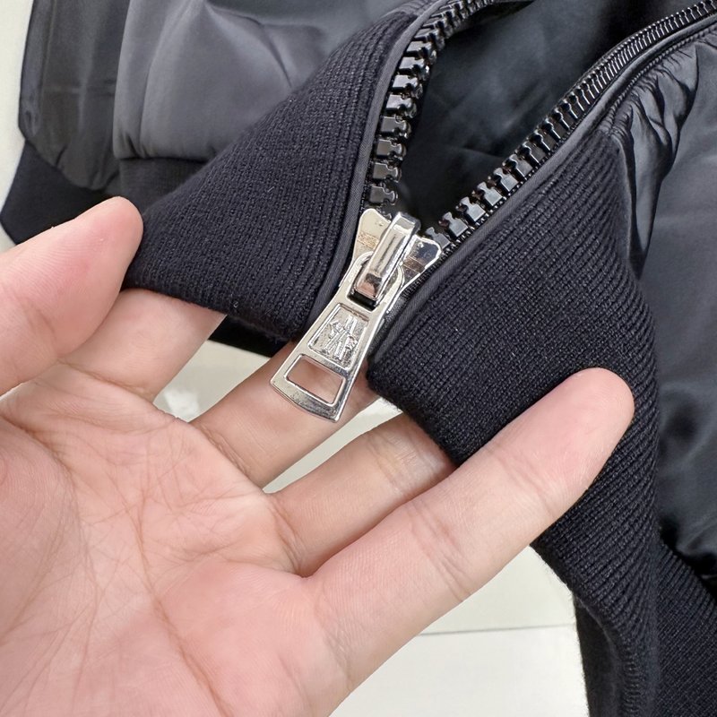 몽클레어 후드 얇은 패딩 점퍼 001-277493