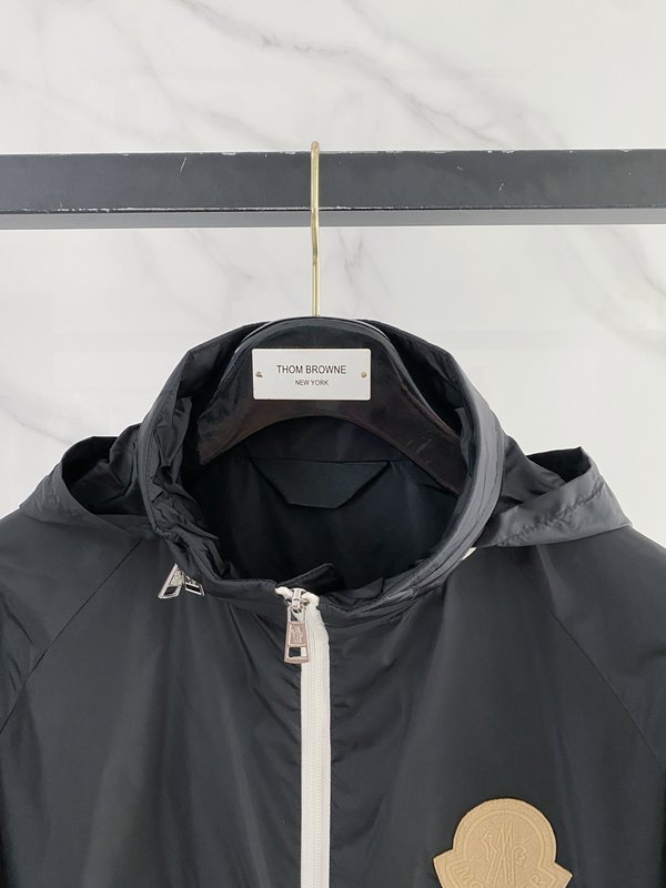 Moncler 클래식 로고 봄 자켓 001-277547