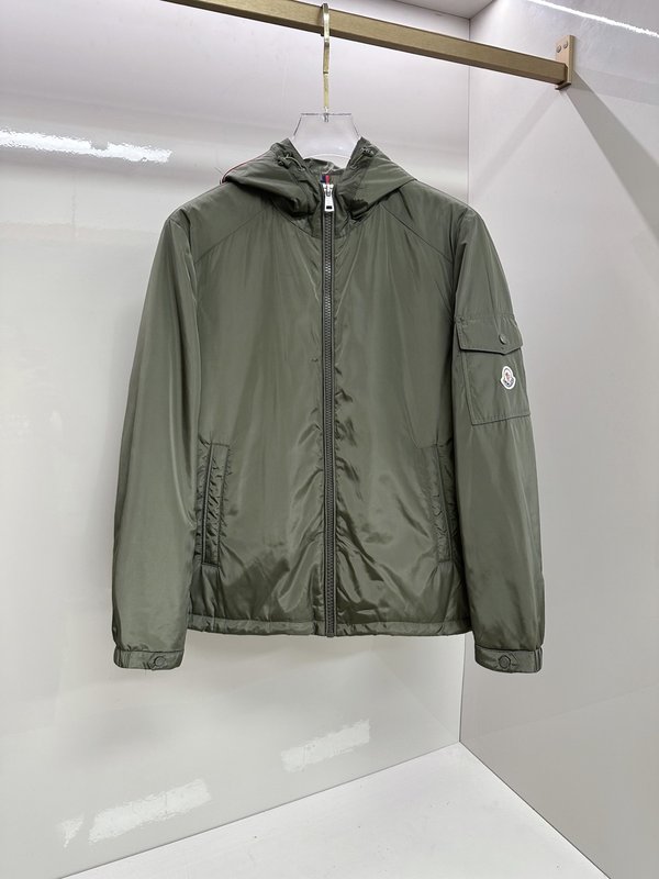 Moncler 남성 얇은 패딩 후드 워크 자켓 001-277561