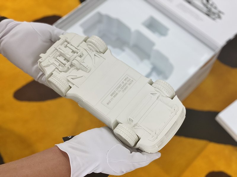 Daniel Arsham 에로디드 포르쉐 911 터보 001-277656