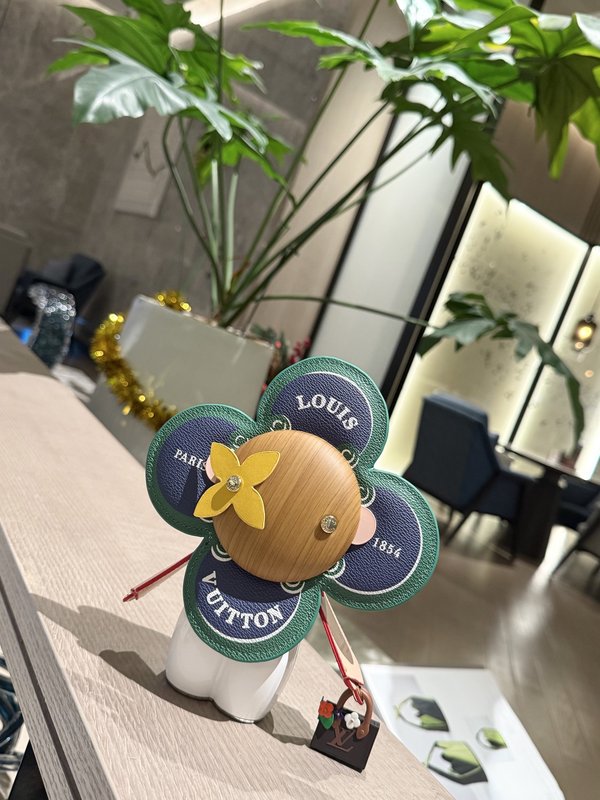 비비안 클로버 인형 장식품 001-277666