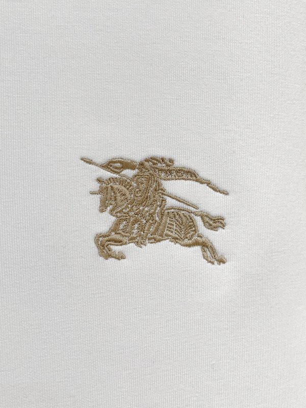 Burberry 라운드넥 스웨트셔츠 001-277709
