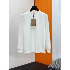 버버리 자수 전마 로고 긴팔 티셔츠 001-277720