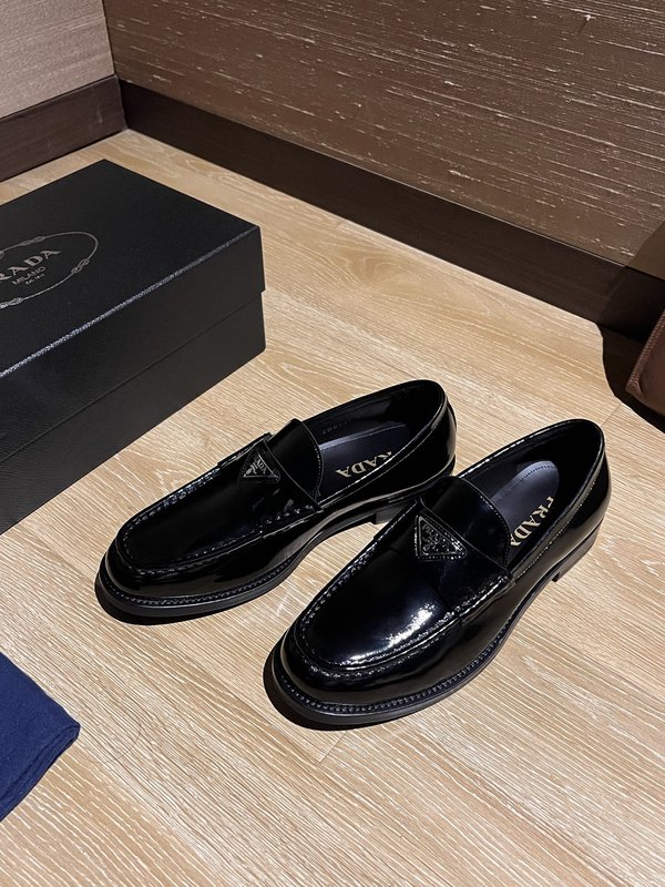 Prada 프라다 남성 캐주얼 가죽 신발 001-277820