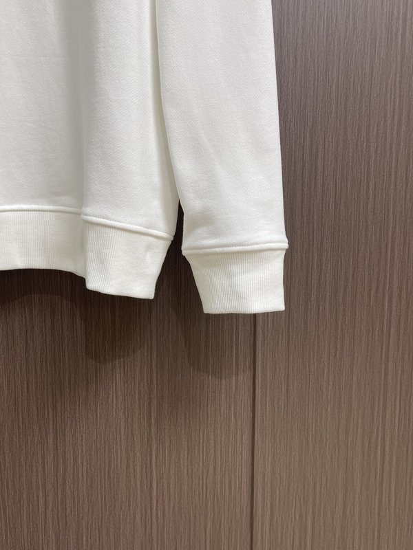 GUCCI 패치워크 자수 크루넥 스웻셔츠 001-277945