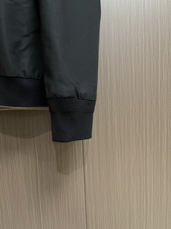구찌 양면 자수 풀프린트 자켓 001-277980