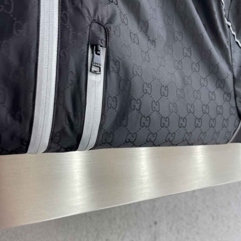 GUCCI 스키 라인 저지 자카드 지퍼 긴팔 남성 001-277995