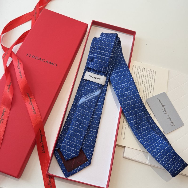 Salvatore Ferragamo 남성용 신상 실크 001-278343