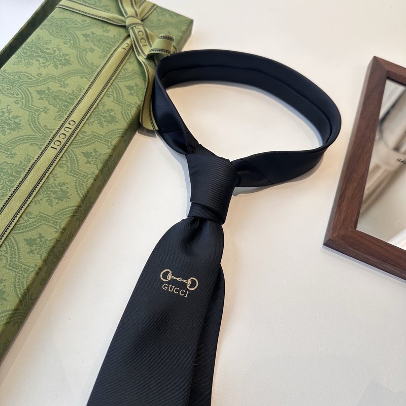 GUCCI 남성 넥타이 신상 001-278425