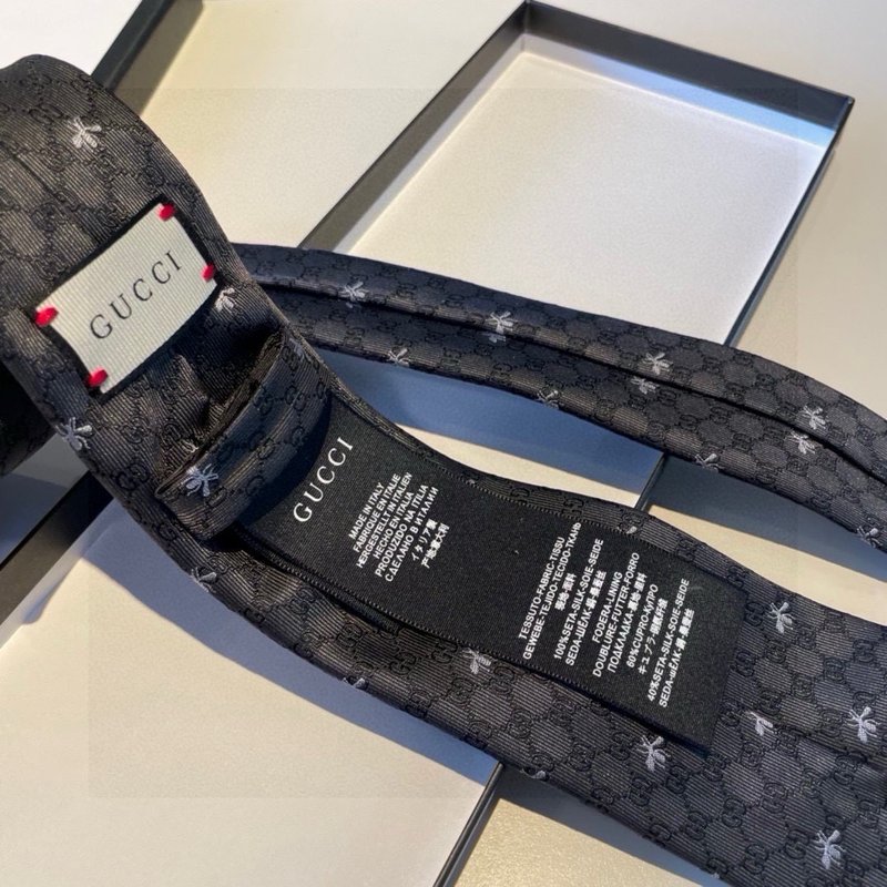 GUCCI GG 벌 프린트 넥타이 001-278445