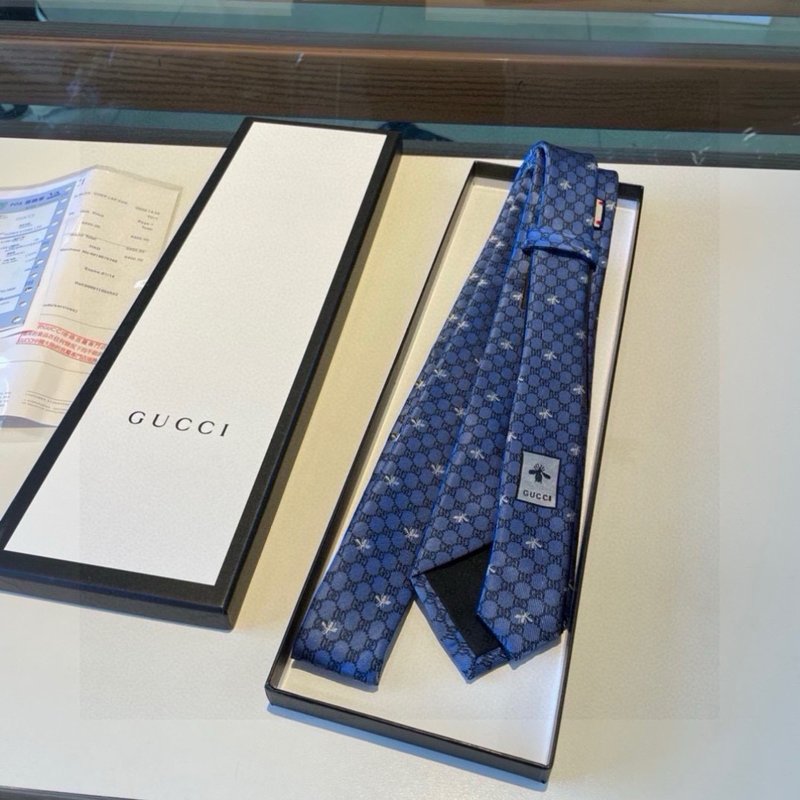 GUCCI GG 벌 프린트 넥타이 001-278445