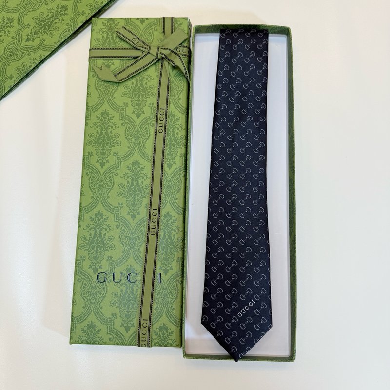 GUCCI 마편클로 실크 넥타이 001-278473