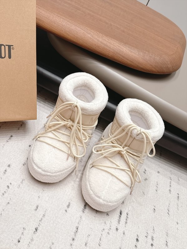 Moon Boot 커플 & 가족 눈부츠 001-278526