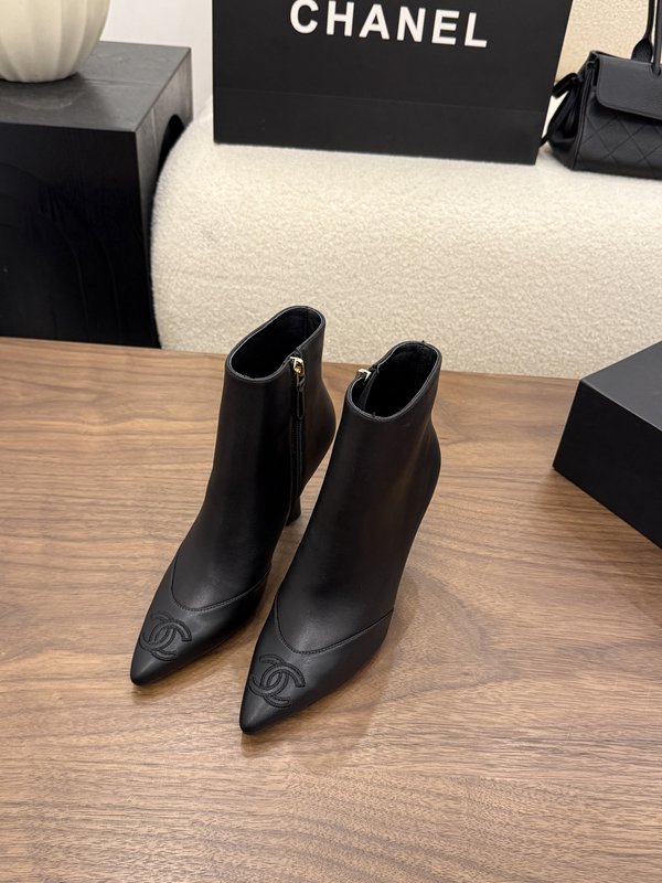 샤넬 여성 하이힐 블랙 9cm 001-278625