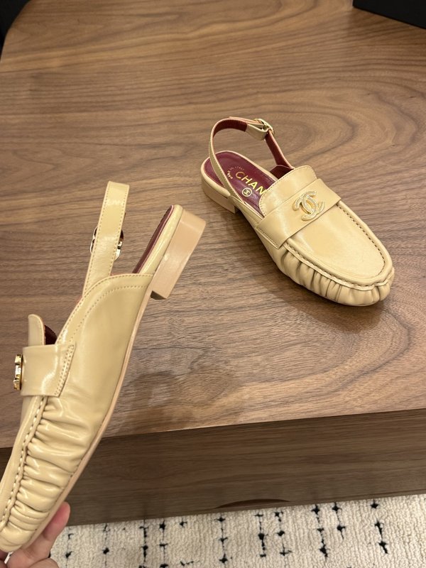 더블 C 메탈 버클 로퍼 001-278645