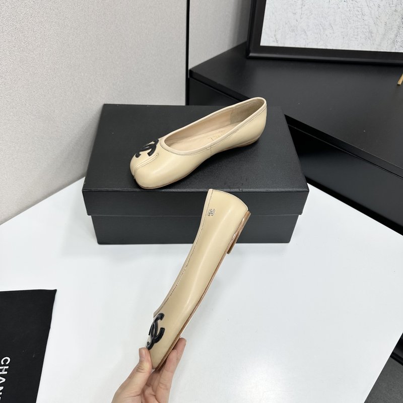 샤넬 분할 발레리나 플랫 슈즈 001-278659