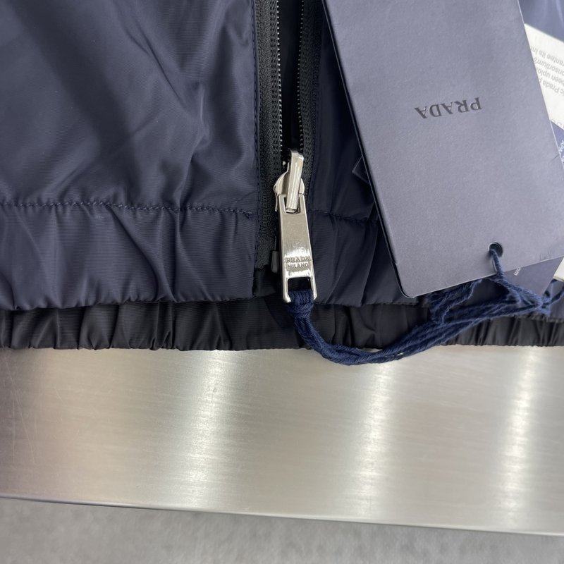 Re-Nylon 스탠드칼라 양면 자켓 001-278708
