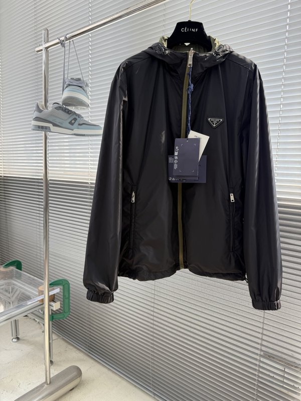 프라다 Re-Nylon 단색 양면 루즈핏 재킷 001-278765