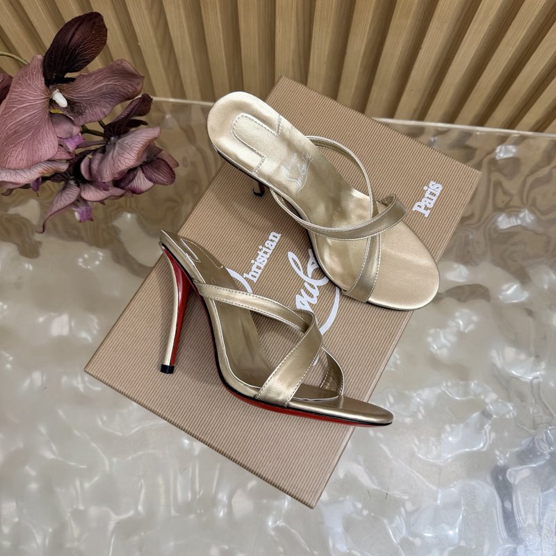 Christian Louboutin 빨간 밑창 하이힐 001-278824