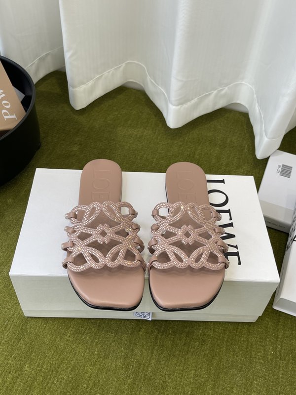 LOEWE 플랫 크리스탈 슬리퍼 001-278862