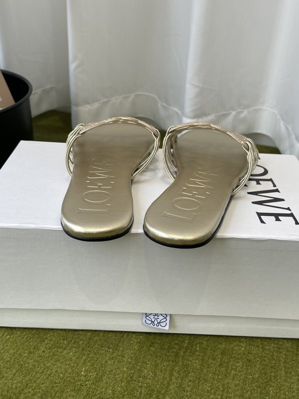 LOEWE 로에베 플랫 다이아몬드 슬리퍼 001-278863