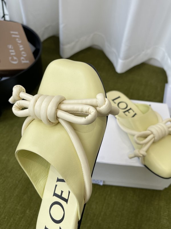 LOEWE 빈티지 반슬리퍼 001-278884