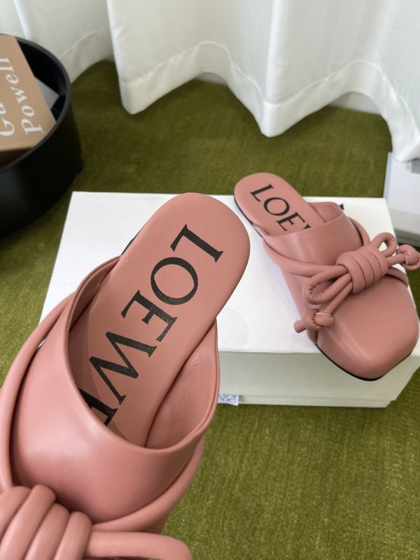 LOEWE 로에베 복고 반슬리퍼 001-278885
