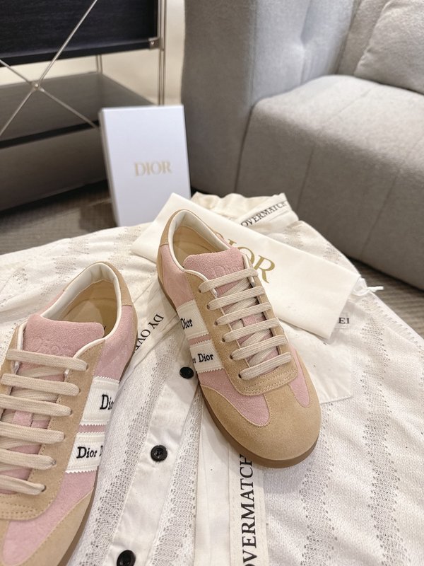 Dior Ribbon 자수 스니커즈 레트로 트레이닝화 001-279032