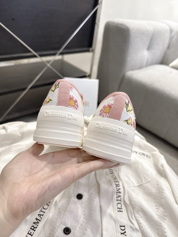 디올 자수 레이스업 플랫 캐주얼 슈즈 001-279049