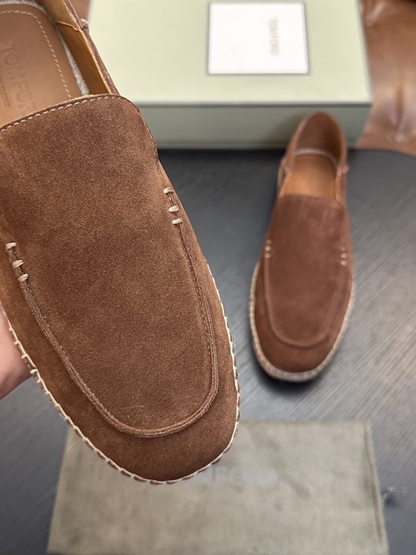 TOM FORD Cambridge 소가죽 로우탑 운동화 001-279222