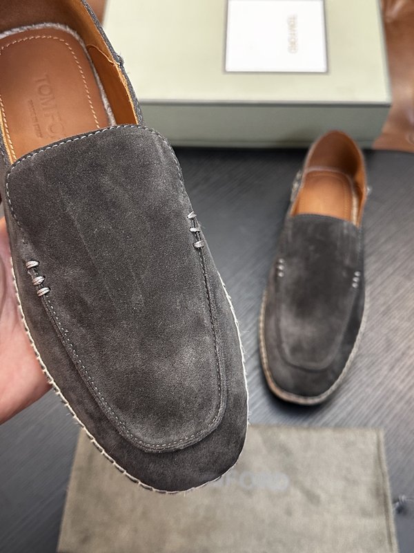 TOM FORD Cambridge 소가죽 로우탑 스니커 001-279223