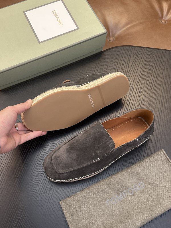 TOM FORD Cambridge 소가죽 로우탑 스니커 001-279223