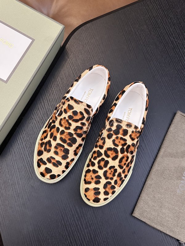 TOM FORD Cambridge 가죽 로우탑 운동화 001-279227