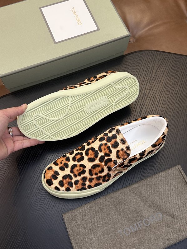 TOM FORD Cambridge 가죽 로우탑 운동화 001-279227