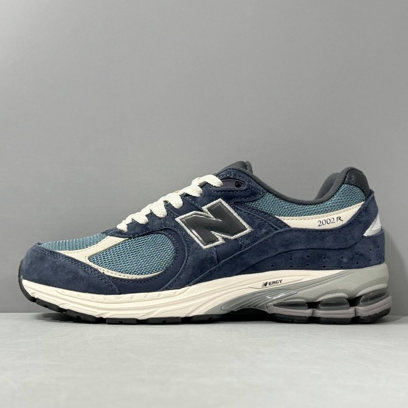New Balance 2002R 레트로 캐주얼 러닝화 001-279681