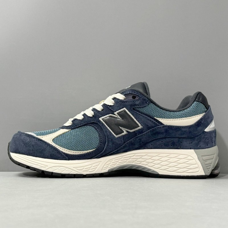 New Balance 2002R 레트로 캐주얼 러닝화 001-279681