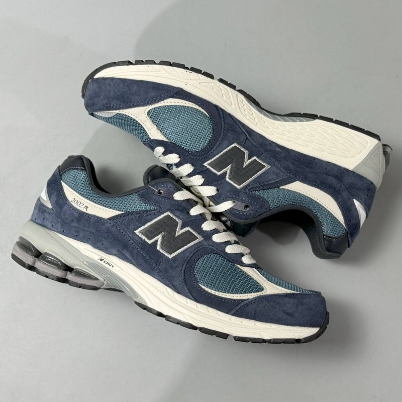New Balance 2002R 레트로 캐주얼 러닝화 001-279681
