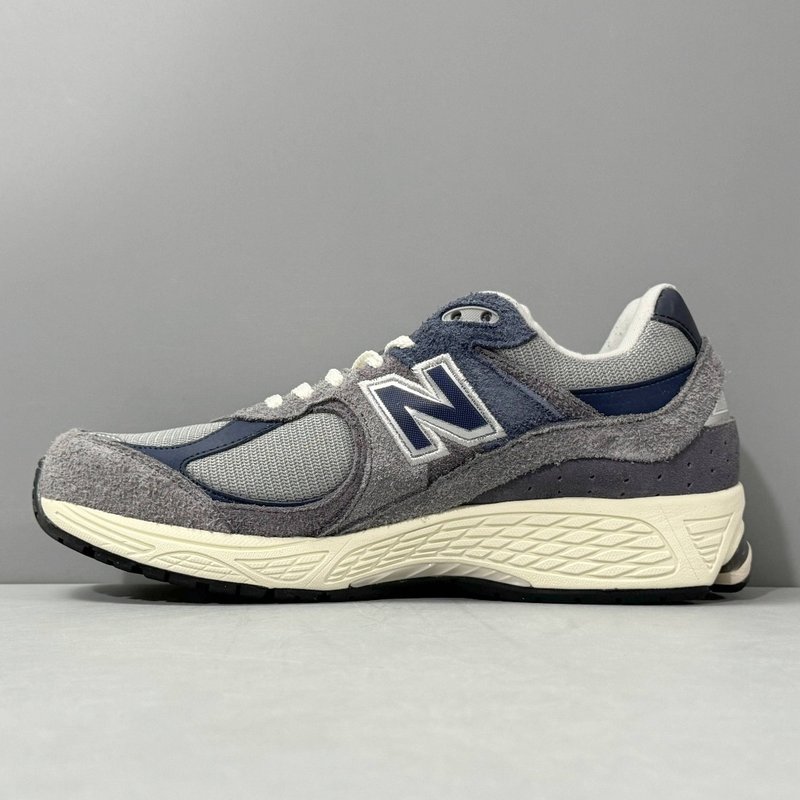 NB 2002R 컴포트 캐주얼 러닝화 001-279691