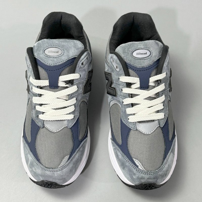 뉴발란스 NB2002R JJJJound 콜라보 러닝화 001-279693