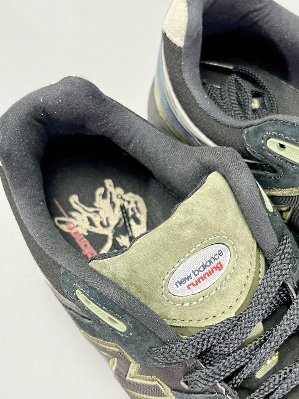 New Balance NB2002R 레트로 캐주얼 러닝 001-279730