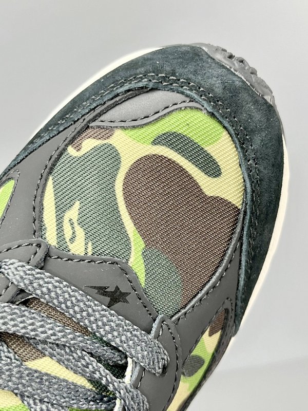 뉴발란스 BAPE 콜라보 레트로 로우탑 러닝화 001-279742
