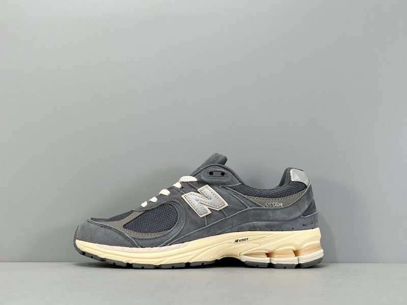 New Balance NB2002R 레트로 로우탑 러닝 001-279745