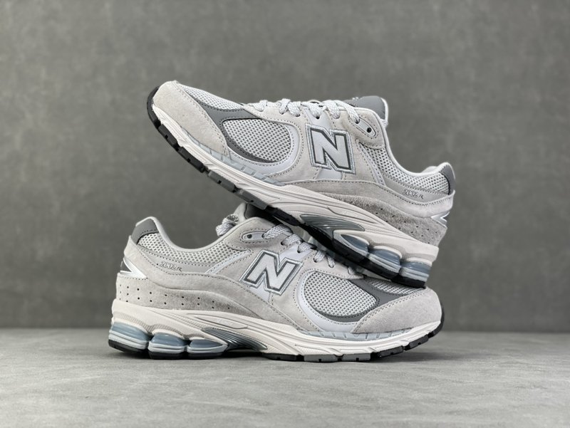 New Balance 2002R 레트로 스니커즈 001-279751