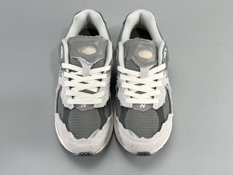 뉴발란스 NB2002R 해체 클라우드 레인 그레이 러닝 001-279782