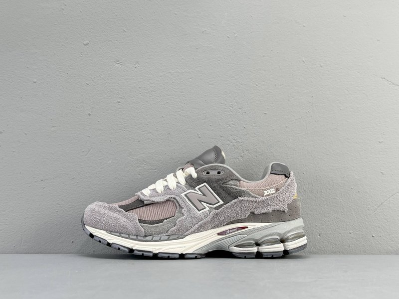 뉴발란스 2002R 로우탑 러닝화 001-279788
