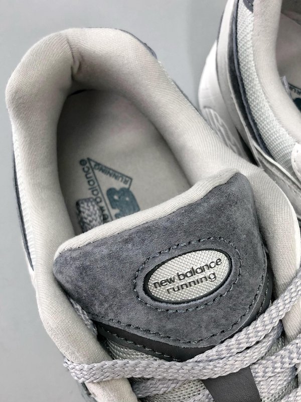 New Balance 2002R 로우탑 러닝화 001-279792