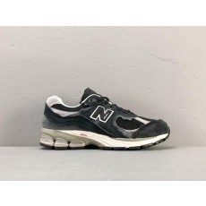 NB 2002R 흑백 런닝화 001-279793