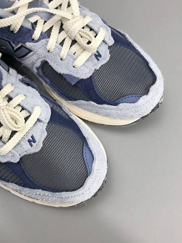 New Balance 2002R 레트로 러닝화 001-279794